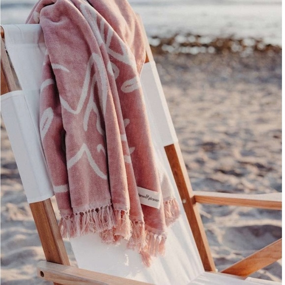 Business & Pleasure beach towel brand new! - Picture 5 of 6